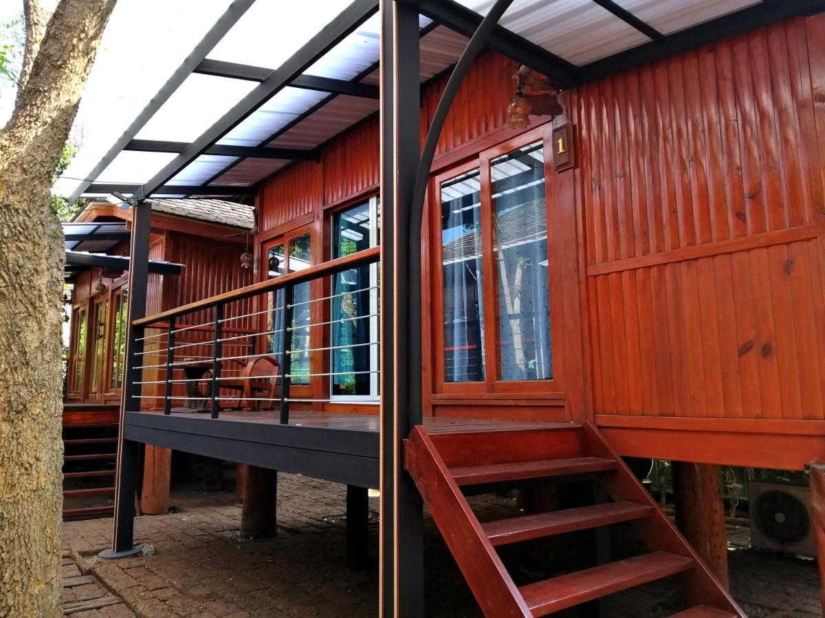 מלון Wood House פאטאיה מראה חיצוני תמונה