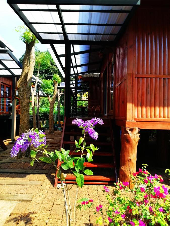מלון Wood House פאטאיה מראה חיצוני תמונה